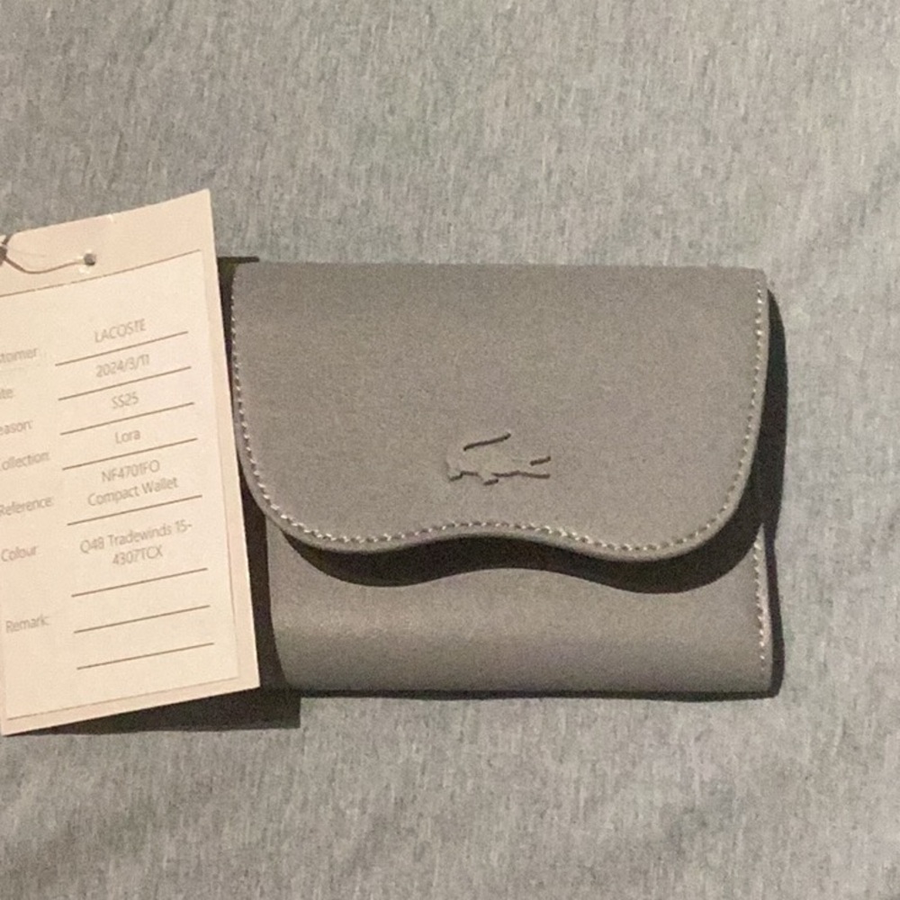 Lacoste Compact Wallet - Picture 2 of 5